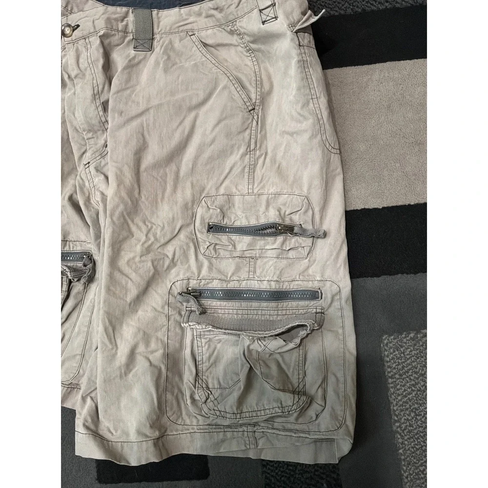 Old‎ Navy Cargo Shorts Mens 42 Tan Excellent